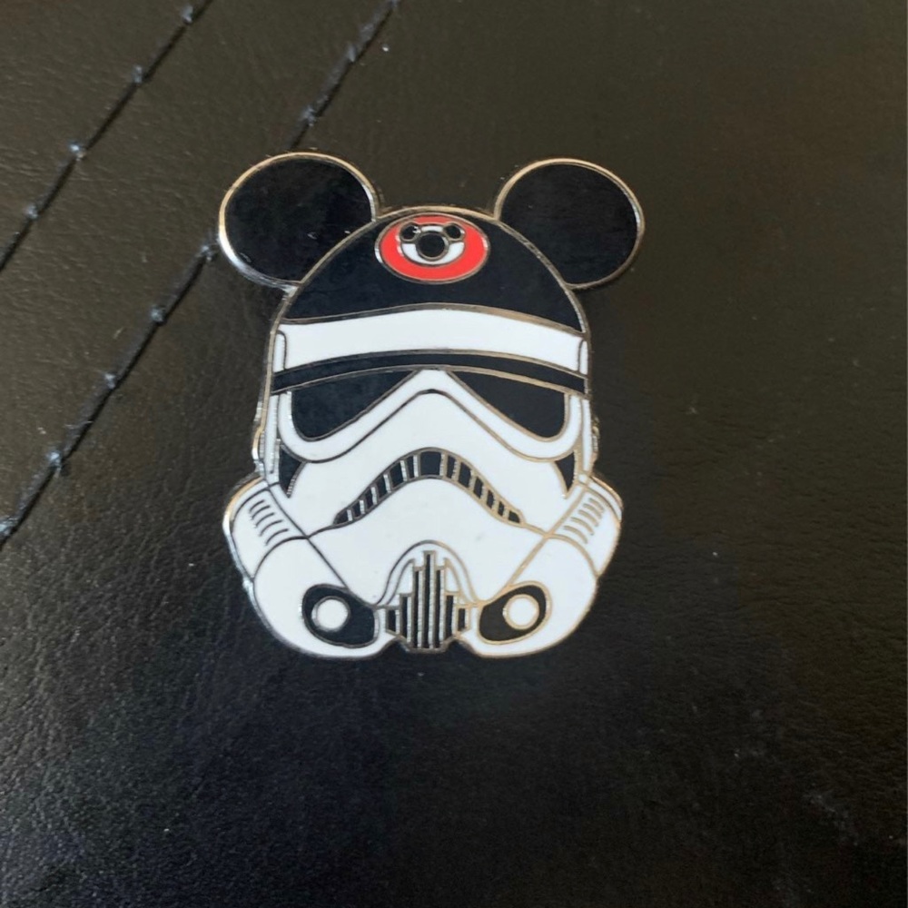 Star Wars Storm Trooper Enamel Pin